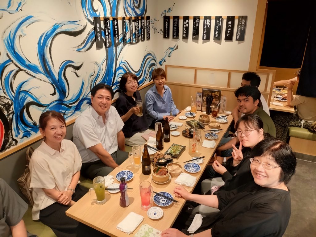 永年勤続３年スタッフとの食事会　