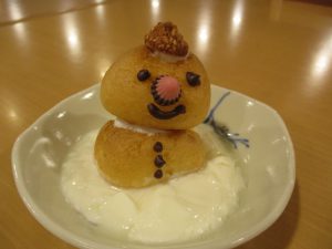 デザートは雪だるま