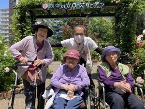 薔薇に魅せられて